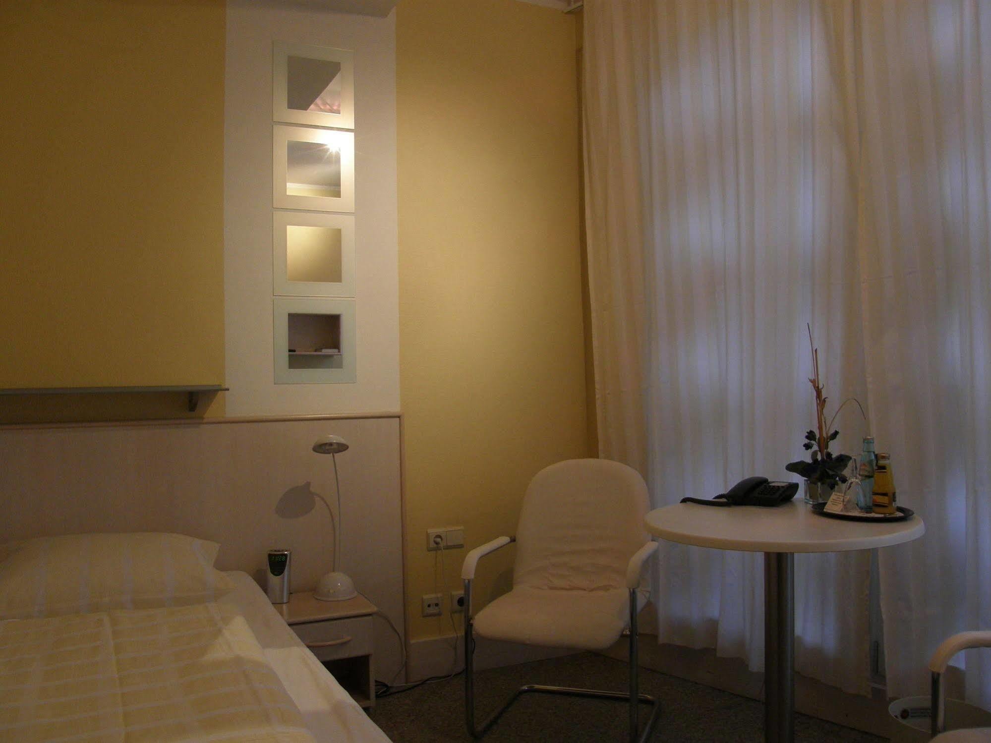 Jugendgaestehaus St.-Michaels-Heim Berlin Ngoại thất bức ảnh